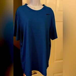 Men’s Nike Dri Fit XL